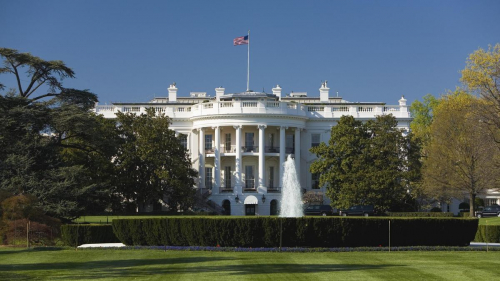 Белый дом обвинил Трампа в попытке остановить работу правительства