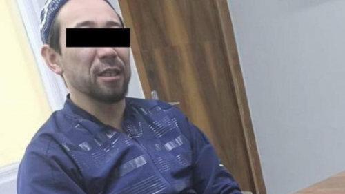 Извинялся за смерть Кенесары-хана: силовики задержали известного певца в Кыргызстане