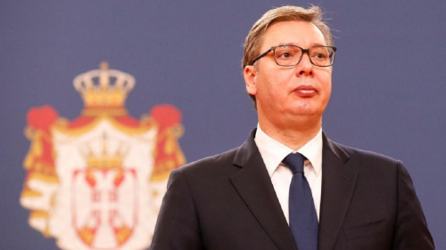 Президент Сербии пообещал уйти в отставку, если докажут применение звуковой пушки на митингах