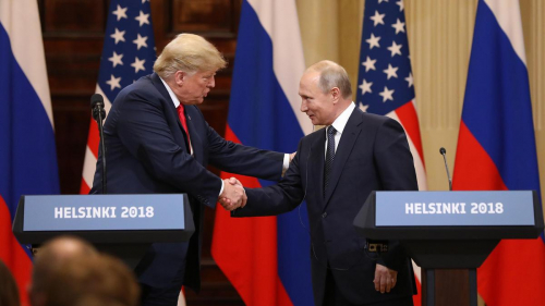 "Это большая победа Путина — даже воевать не пришлось". Международные СМИ о разговоре Трампа с президентами России и Украины