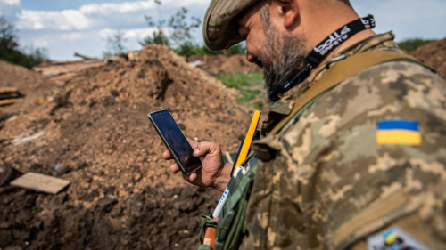 "Мирные переговоры — это параллельная вселенная". Что говорят о перемирии украинские солдаты на передовой